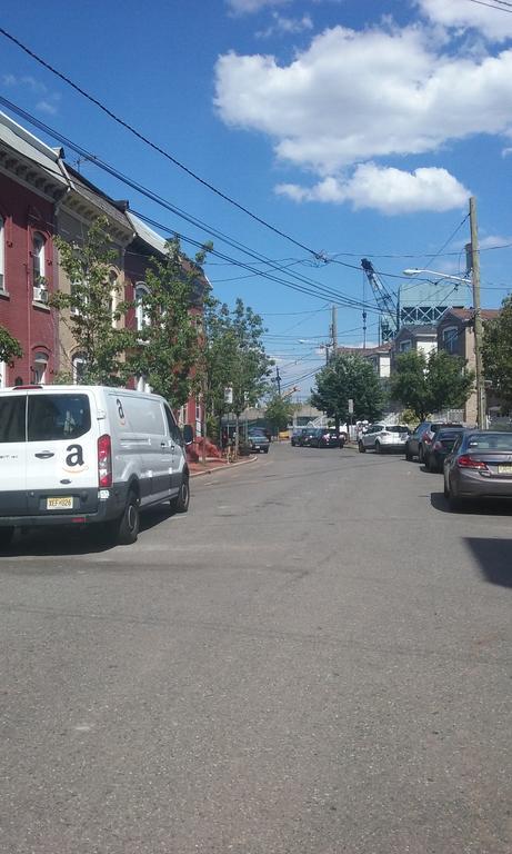 New York Homestay Newark Eksteriør bilde
